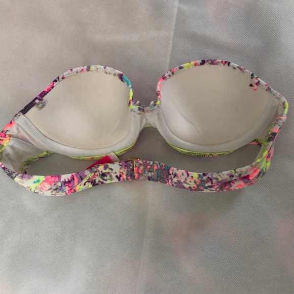 Swimsuit Top - Picture 2 of 4